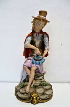 WŁOSKA FIGURKA PORCELANOWA RZEŹBA Capodimonte 31cm