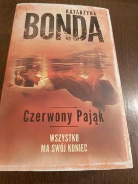 Bonda - czerwony pająk