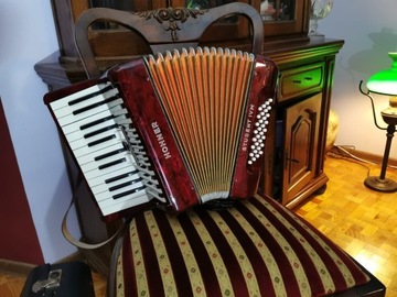 Mały akordeon Hohner 32 basy