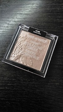 Wet N Wild - MegaGlo Highlighting. Rozświetlacz 