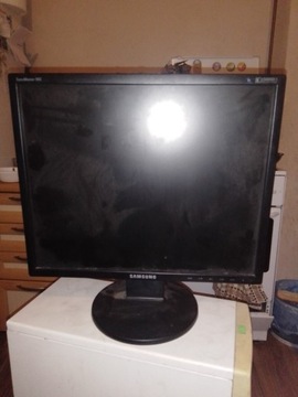 Monitor 19 Cali SAMSUNG SyncMaster 943N