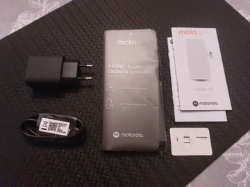 Nowy Motorola E40 4+64GB Carbon Grey / moto e40