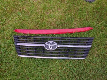 Toyota Hiace Lift grill - atrapa chłodnicy
