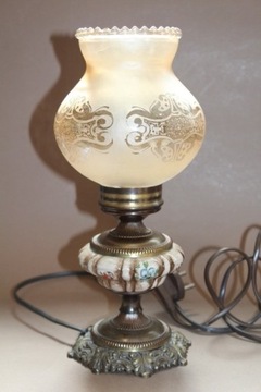 Elektryczna lampa naftowa nr 415 FiaF