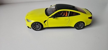 Model BMW seria M4 G82 1:24 