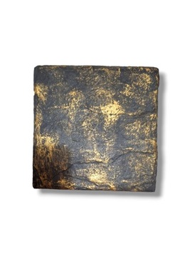 Podstawka kamienna złota 10x10 cm