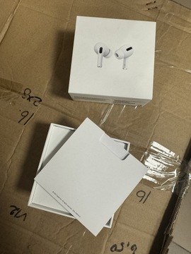 Pudełko air pods pro gen.1