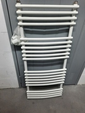 Grzejnik łazienkowy biały 50x1180 z termostatem