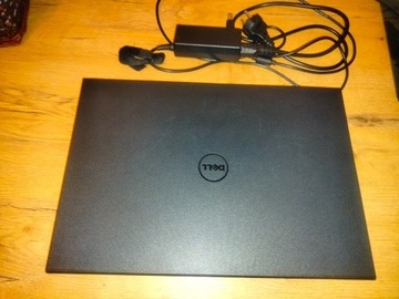 Dell Inspiron 3543 i5-5200U/8GB/500/Win8 GF820M