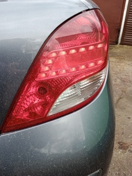 Tylne łapy Lift peugeot 207 led