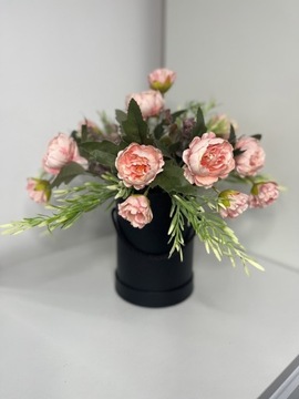 Flower box, kompozycja kwiatowa, prezent kwiaty