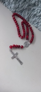 Różaniec z Krzyżem św.Benedykta szklane koraliki
