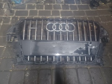 Grill Atrapa  Audi Q3