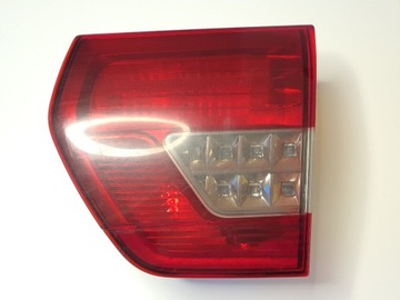 Citroen C5 III kombi lampa prawa tylna klapa lift