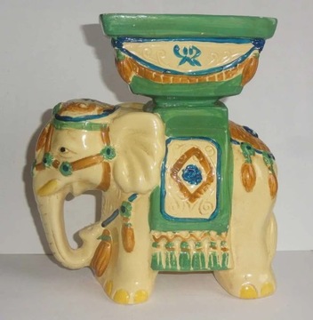 Figurka słoń słonik z pojemnikiem 20 cm