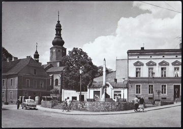 Lubliniec, Plac Kopernika - rakieta, PRL, syrena