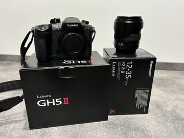Lumix GH5 II + Lumix 12-35mm f2.8 II (zestaw z dodatkowymi bateriami)