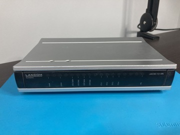 Router przewodowy LANCOM 1721 VPN - ADSL