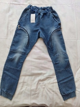 Nowe chłopięce miękkie jeansy niebieski r. 152/158