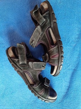 Męskie czarne skórzane sandały/klapki, rozmiar 42