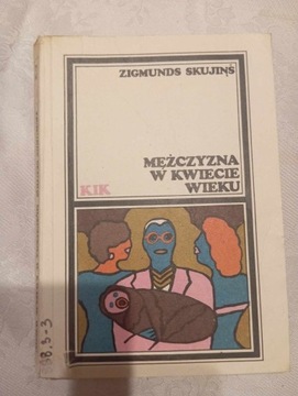 SKUJINŚ - MĘŻCZYZNA W KWIECIE WIEKU