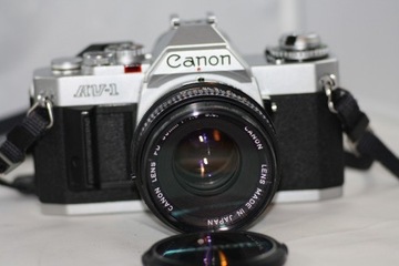 Canon AV-1  z obiektywem Canon FD 50mm 1:1.8 S.C.
