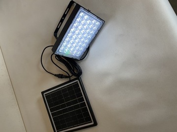 Lampa led solarna