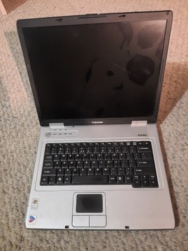 Laptop Toshiba L20-121 