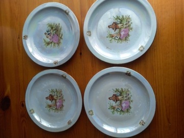 Zestaw 4 talerzy obiadowych z porcelany  Wawel 