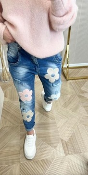 Spodnie jeansowe w kwiaty