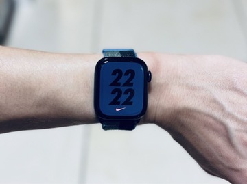 Apple Watch Nike Ser. 7, GPS+Cellular, 41, północ