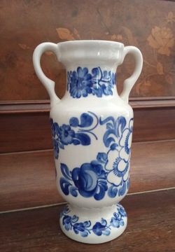 Vintage-wazon  z  lat 70-Włocławek,sygnowany