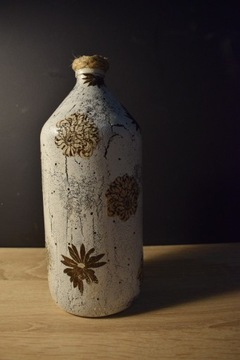 butelka ozdobna w kwiaty
