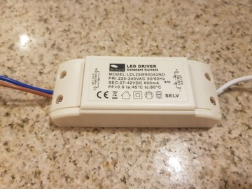 Zasilacz LED DRIVER Brilliant LDL25W60042ND NOWY 