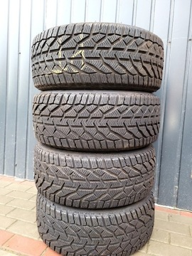 Opony zimowe Kormoran 225/40 R18 92V