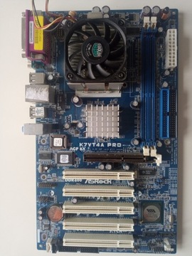 Płyta główna ASRock K7VT4A PRO + Sempron 2200+