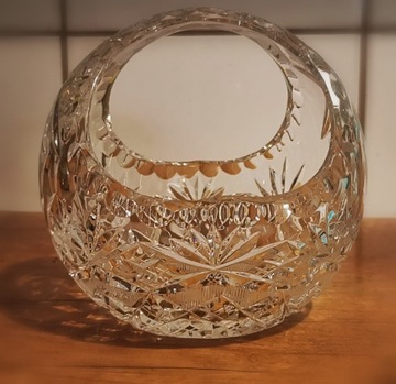 Kryształ, koszyk wym. 15 X 15 X 15 cm. 