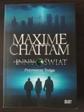 Maxime Chattam, Inny świat. Przymierze trojga