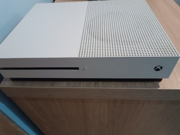 Xbox one s 1 pad 