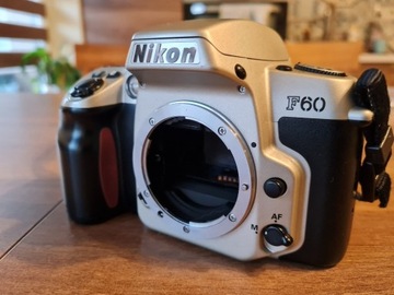 Aparat Nikon F60