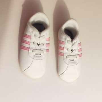 Adidas court buciki niemowlęce wkładka 10,6 cm