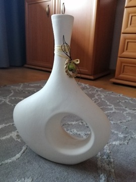 Biały wazon