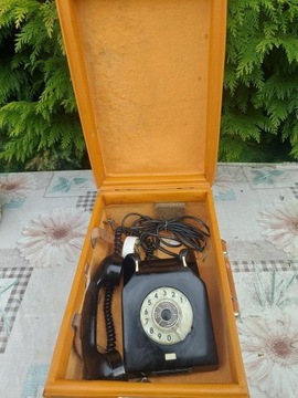 Telefon w walizce niemiecki nr 36