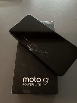 Motorola G8 power lite