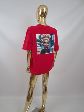 T-shirt czerwony z aplikacją lalki LALU 