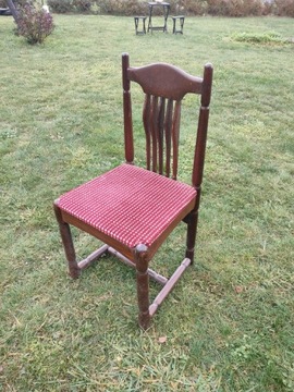 Piękne stare krzesło.......