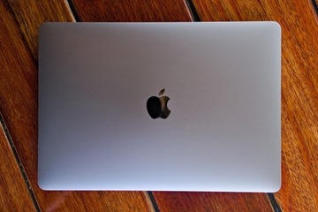 MacBook Pro 2019 8GB 13'