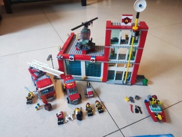 Lego City Straż pożarna remiza 60004
