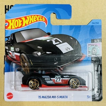 Hot Wheels 15 Mazda MX-5 Miata