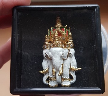 Hinduski biały słoń Ajrawata  broszka prezent
